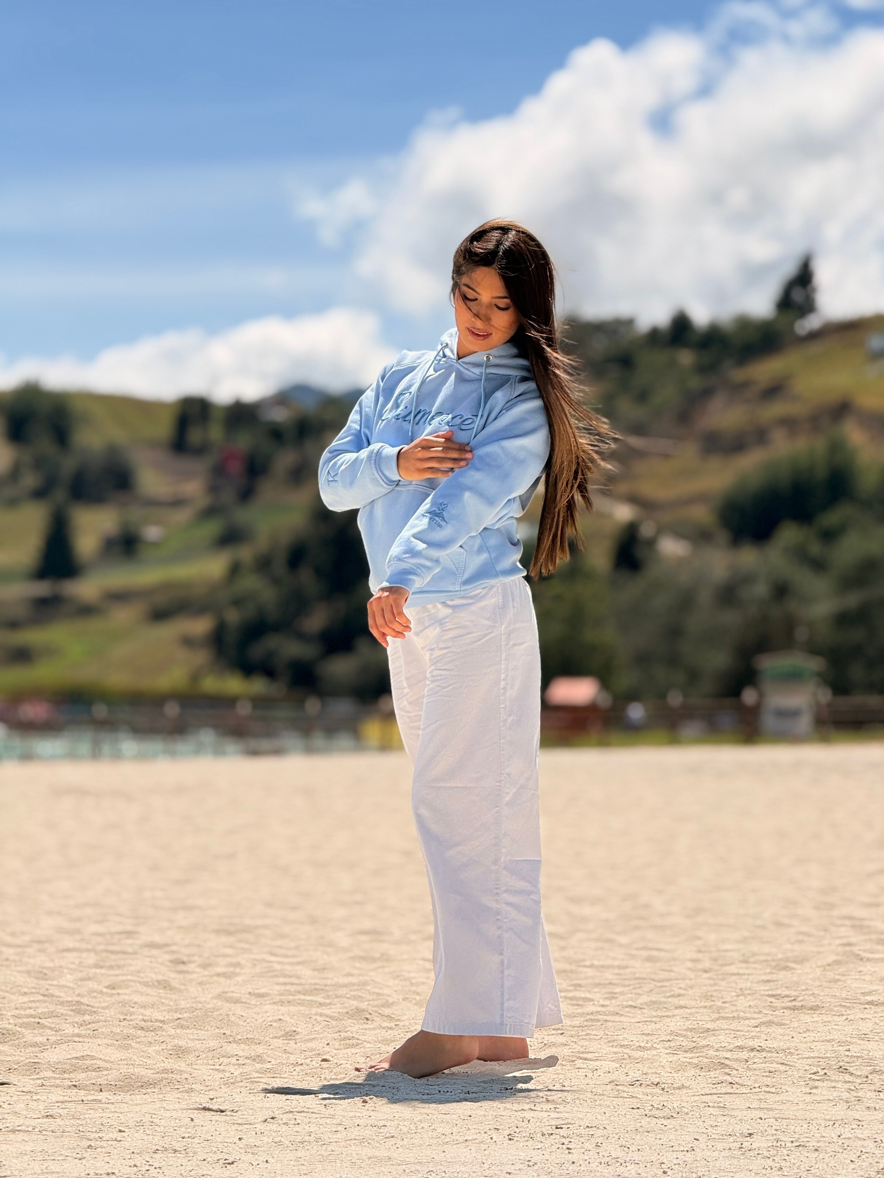 Hoodie Sumercé Azul CIelo