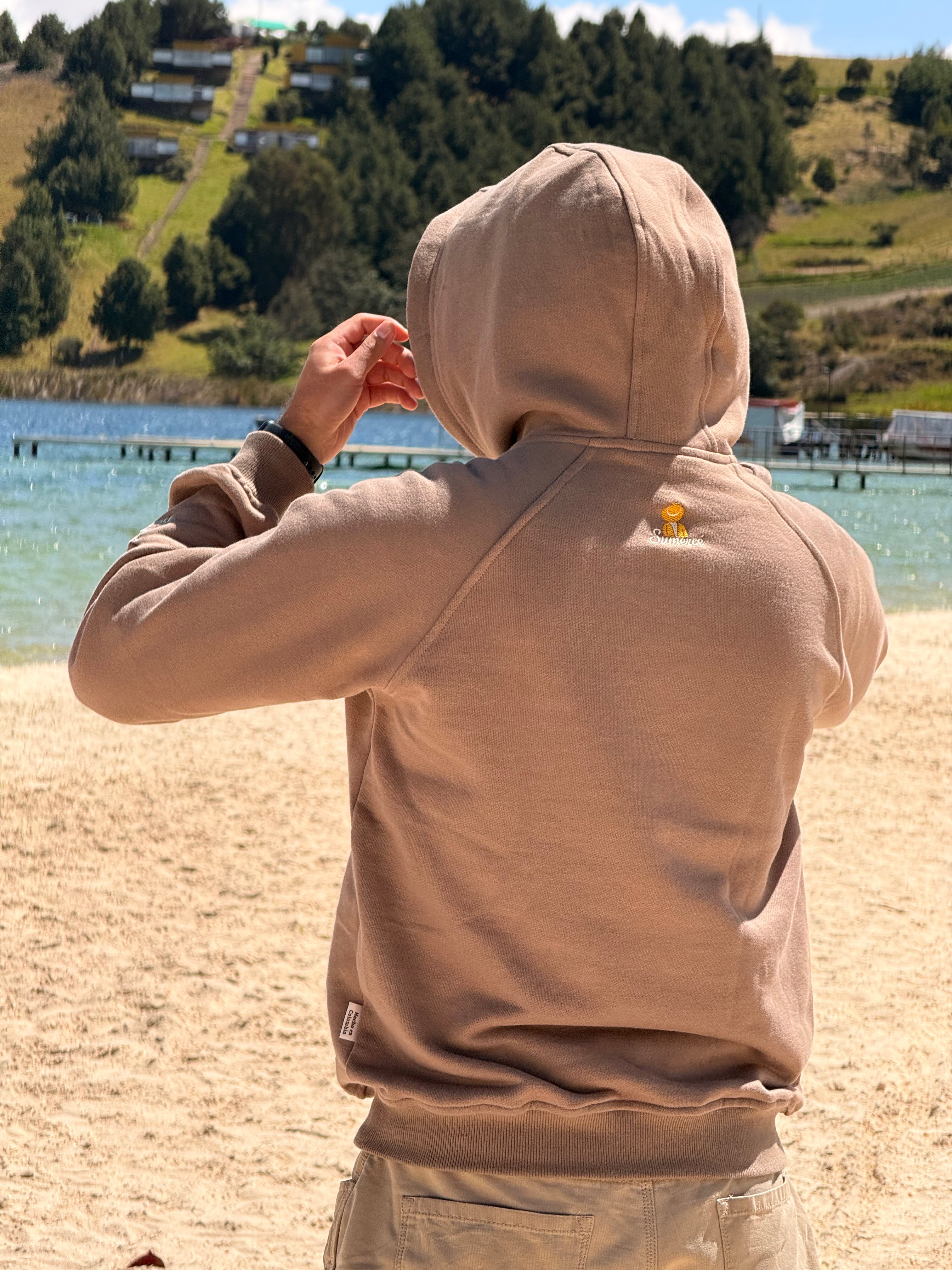 Hoodie Sumercé Café con Panela